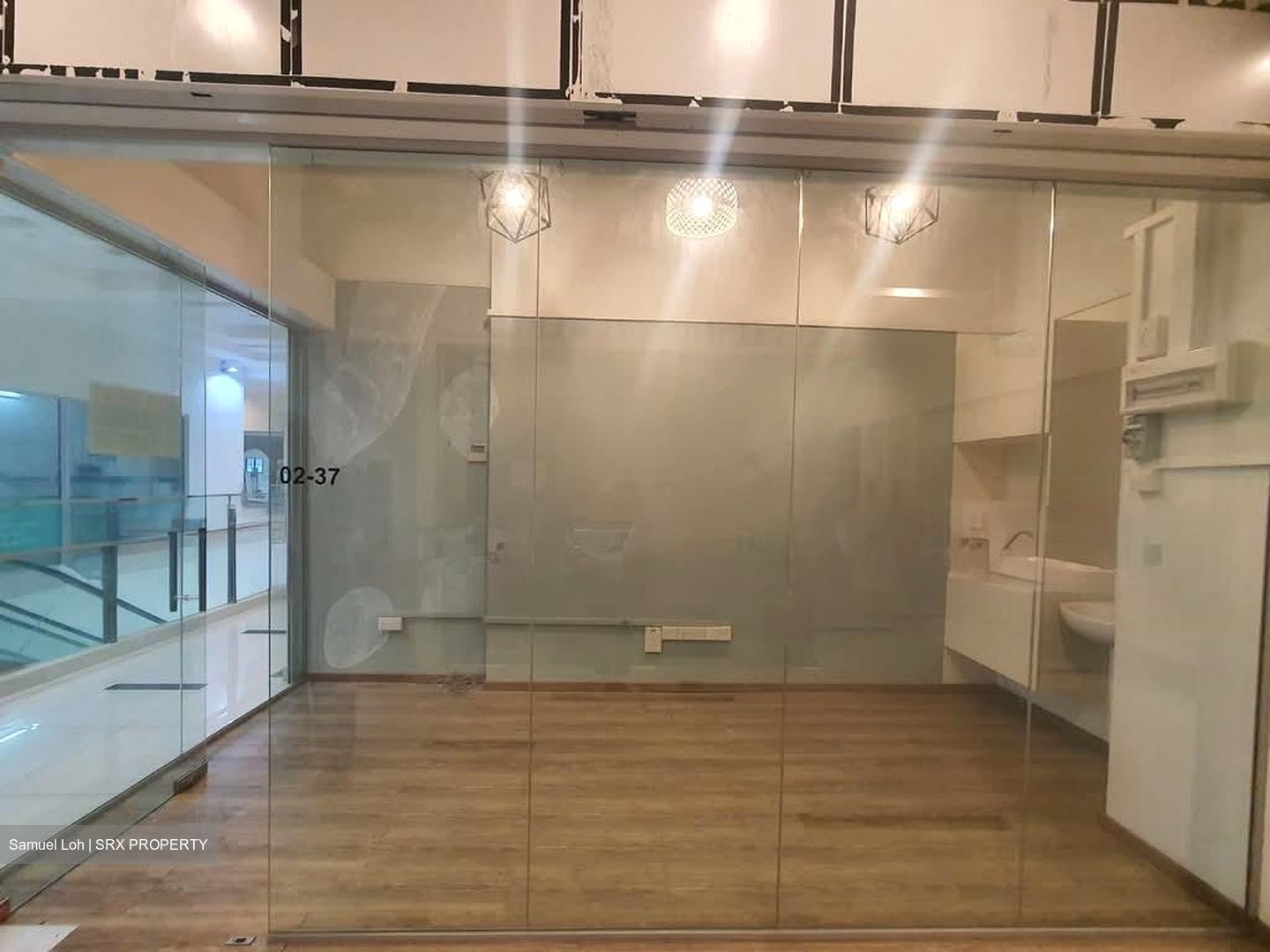 Centropod @ Changi (D14), Shop House #562106241